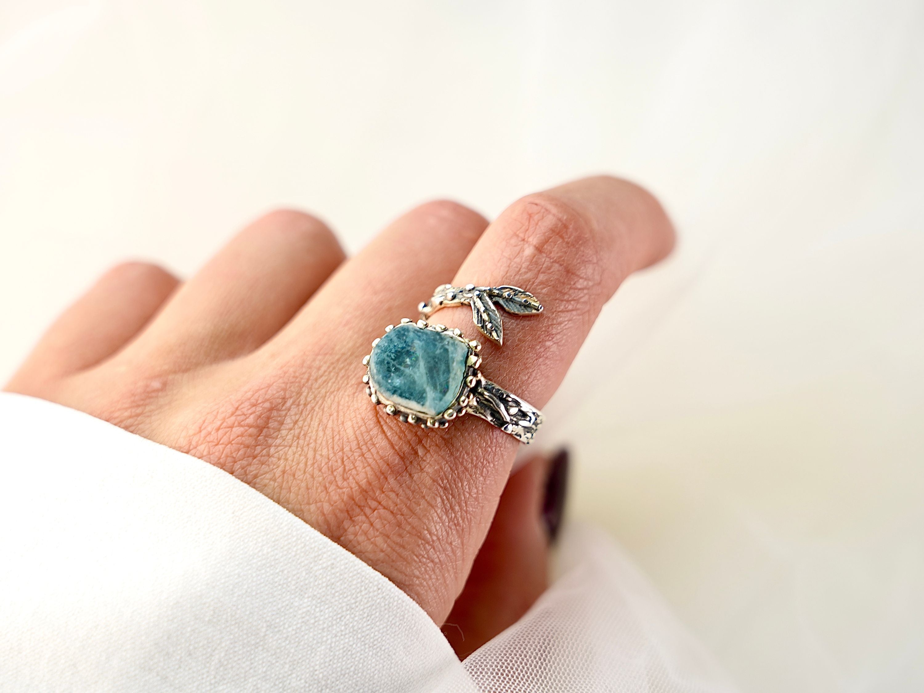 Aquamarine adjustable ring on hand size reference blue gemstone silver ring natural jewelry
