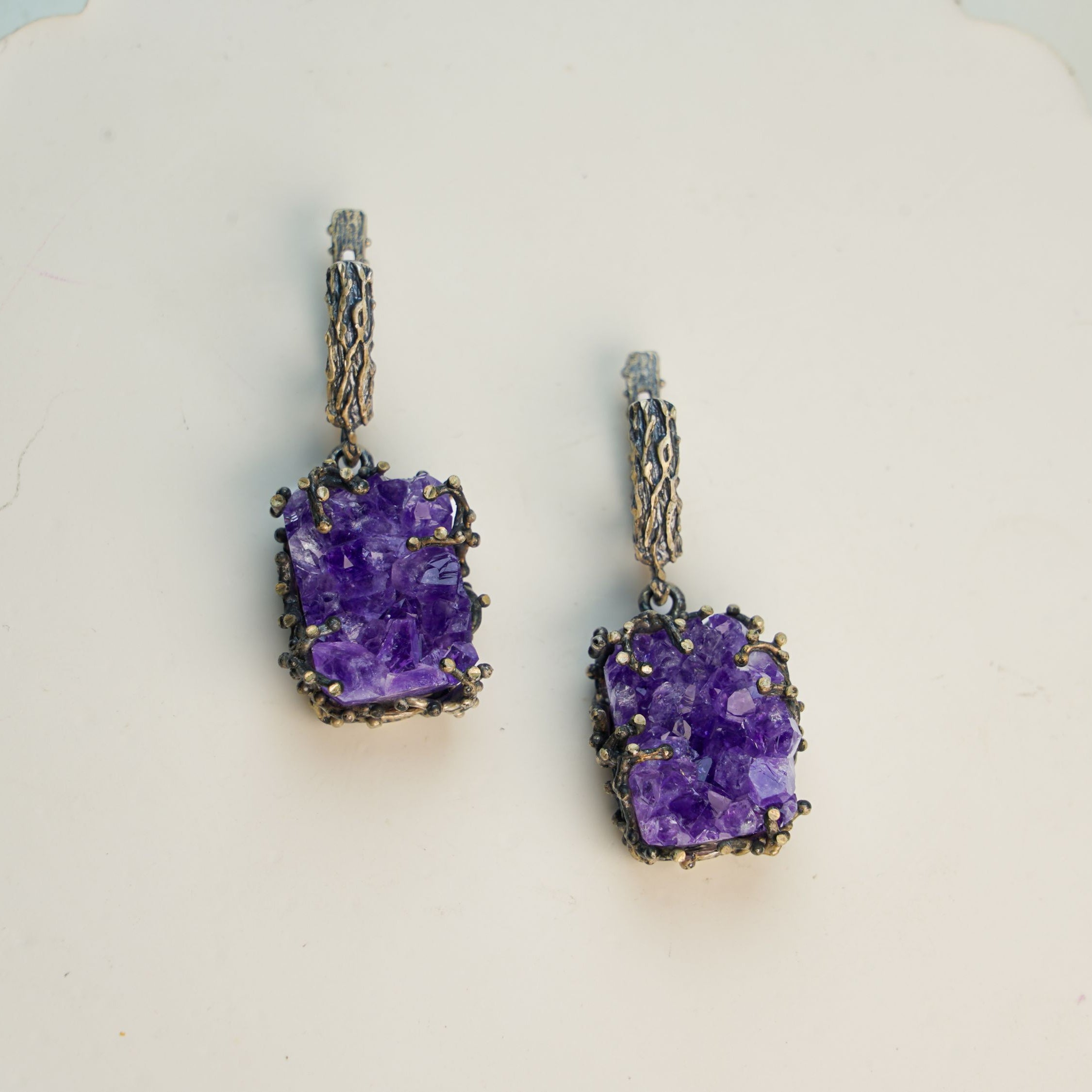 amethyst crystal earrings raw purple gemstone texture silver drop earrings