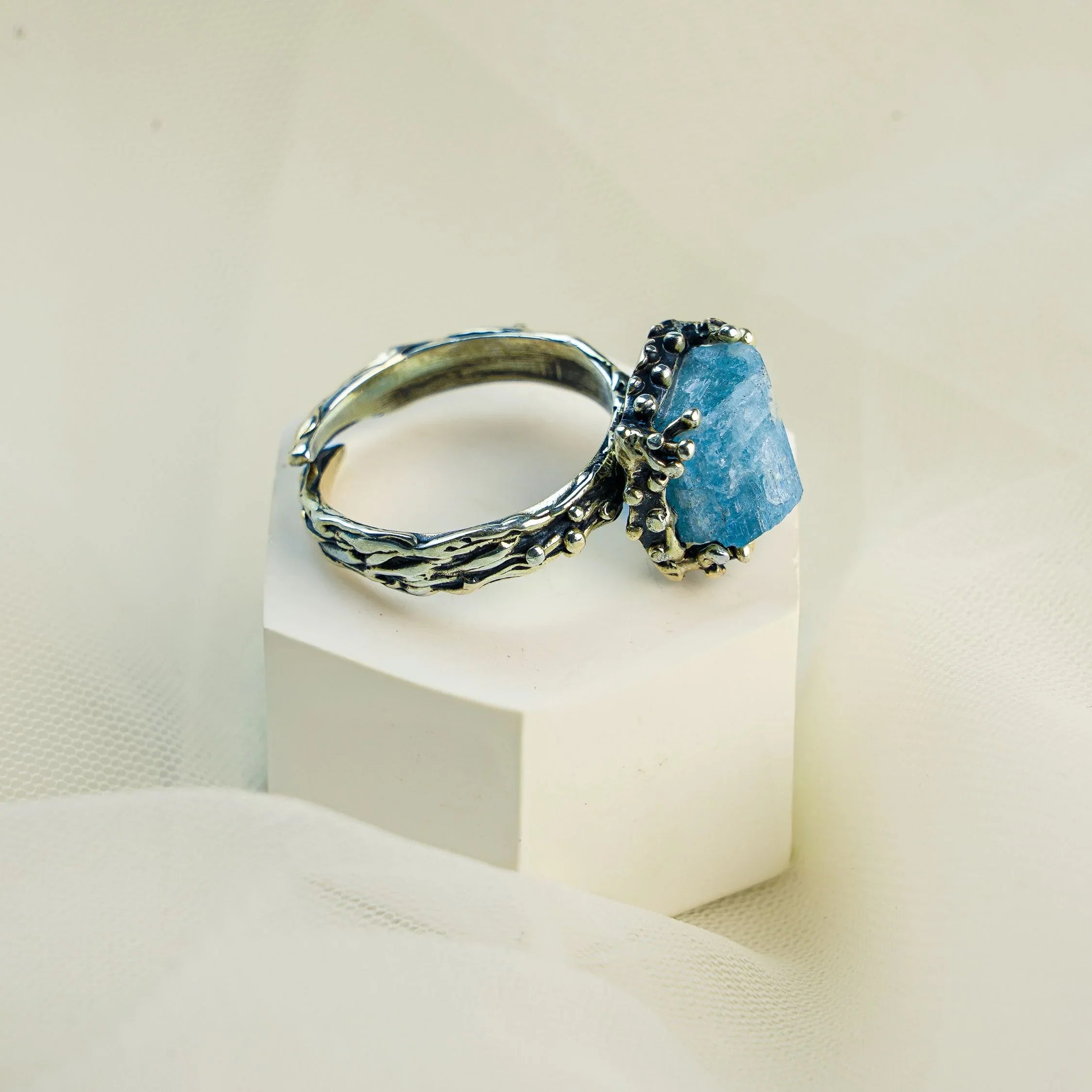 Aquamarine ring side view band detail sterling silver adjustable ring