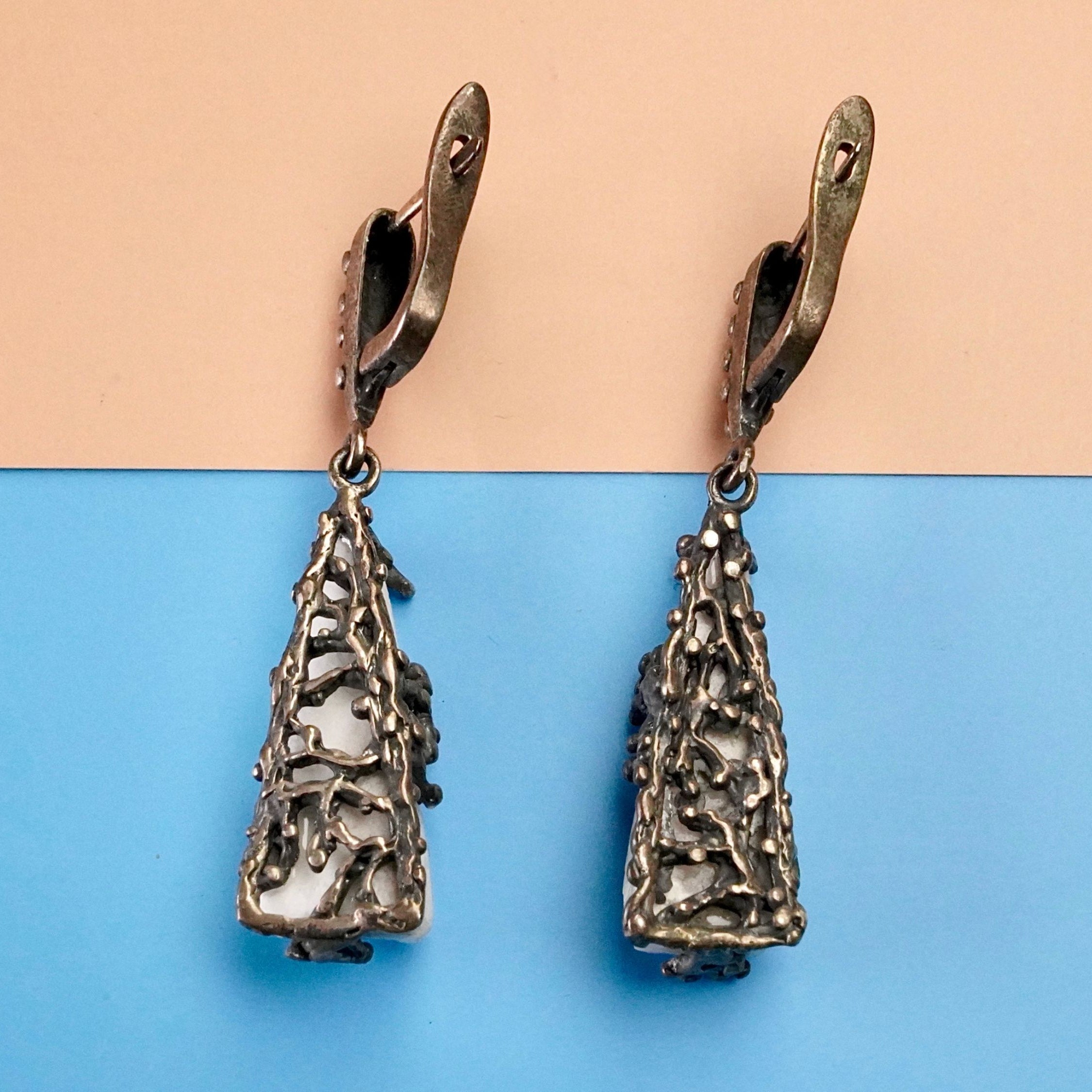 Backside moonstone earrings rear view leverback closure silver craftsmanship detail
