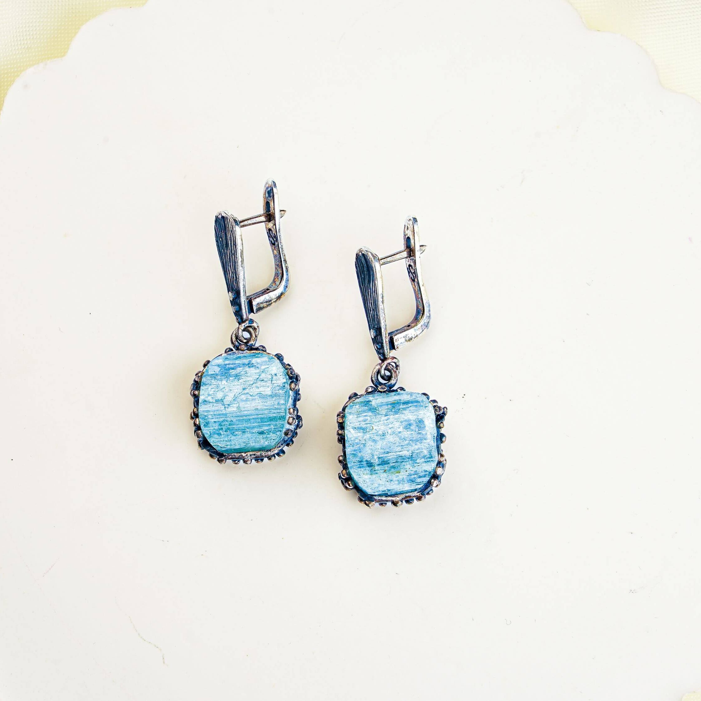 Aquamarine earrings clean front view aqua gemstone drop earrings minimal style