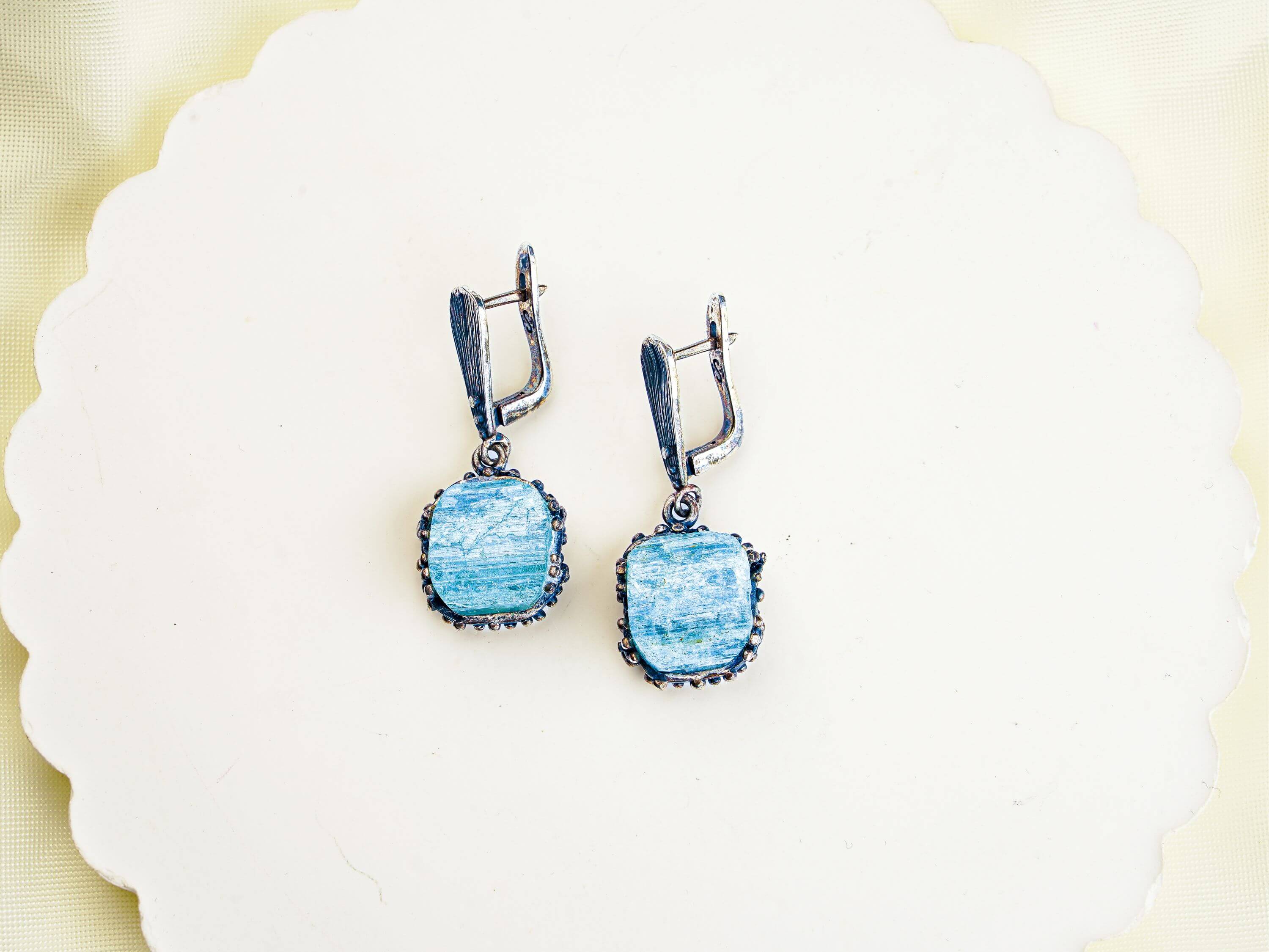 Aquamarine earrings clean front view aqua gemstone drop earrings minimal style