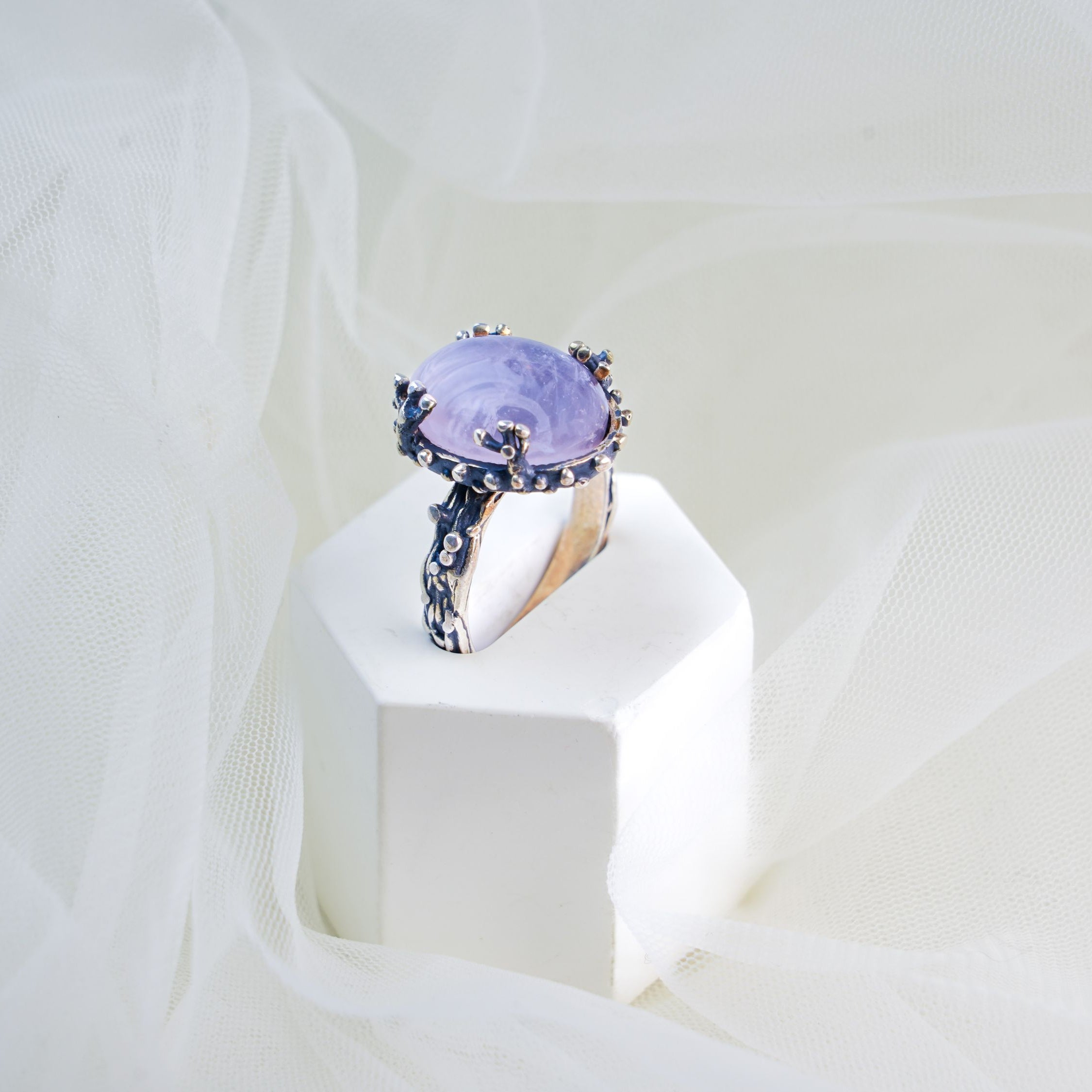 rose quartz ring soft romantic jewelry pink gemstone elegant style