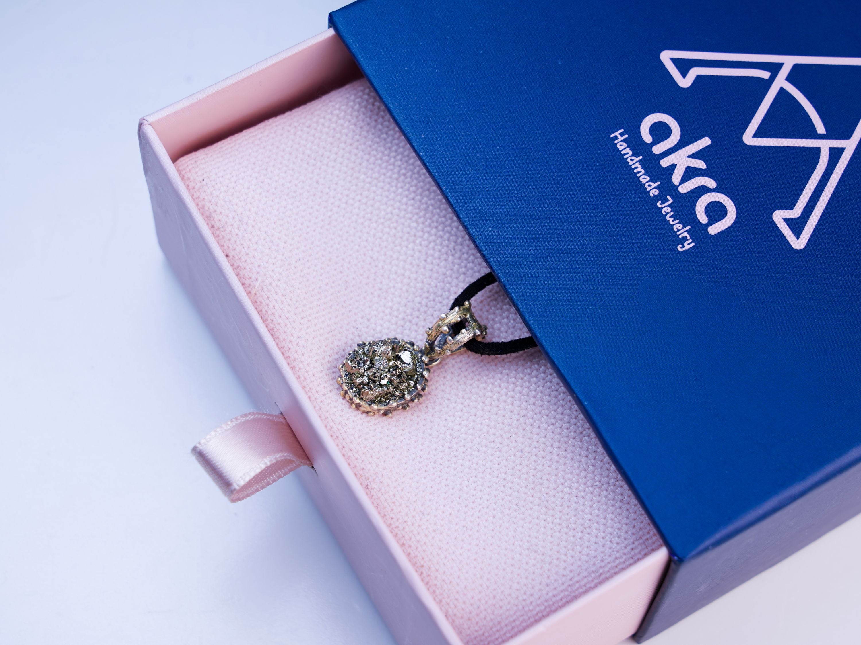 pyrite necklace gift packaging jewelry box ready to gift