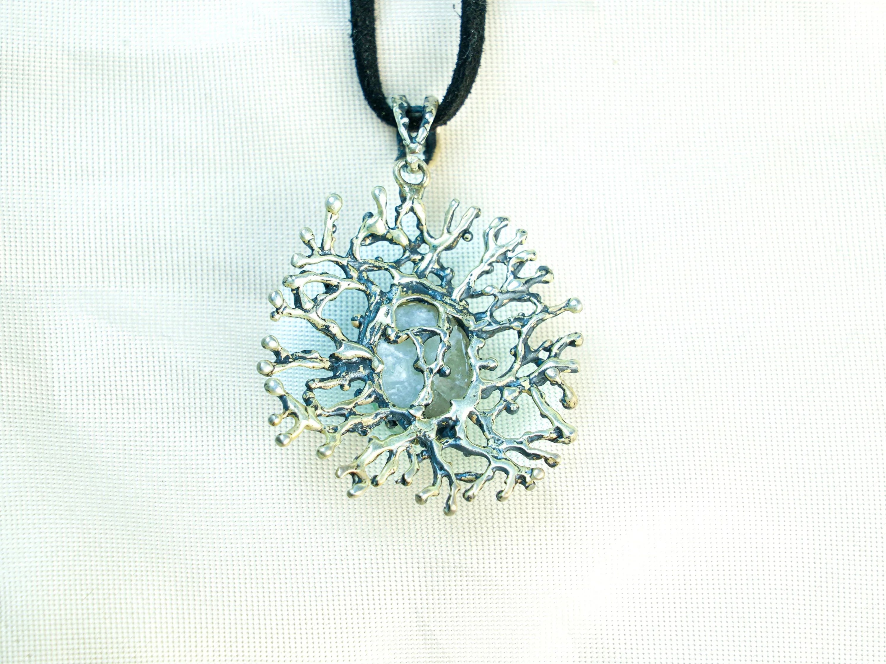 Aquamarine pendant back view sterling silver necklace craftsmanship