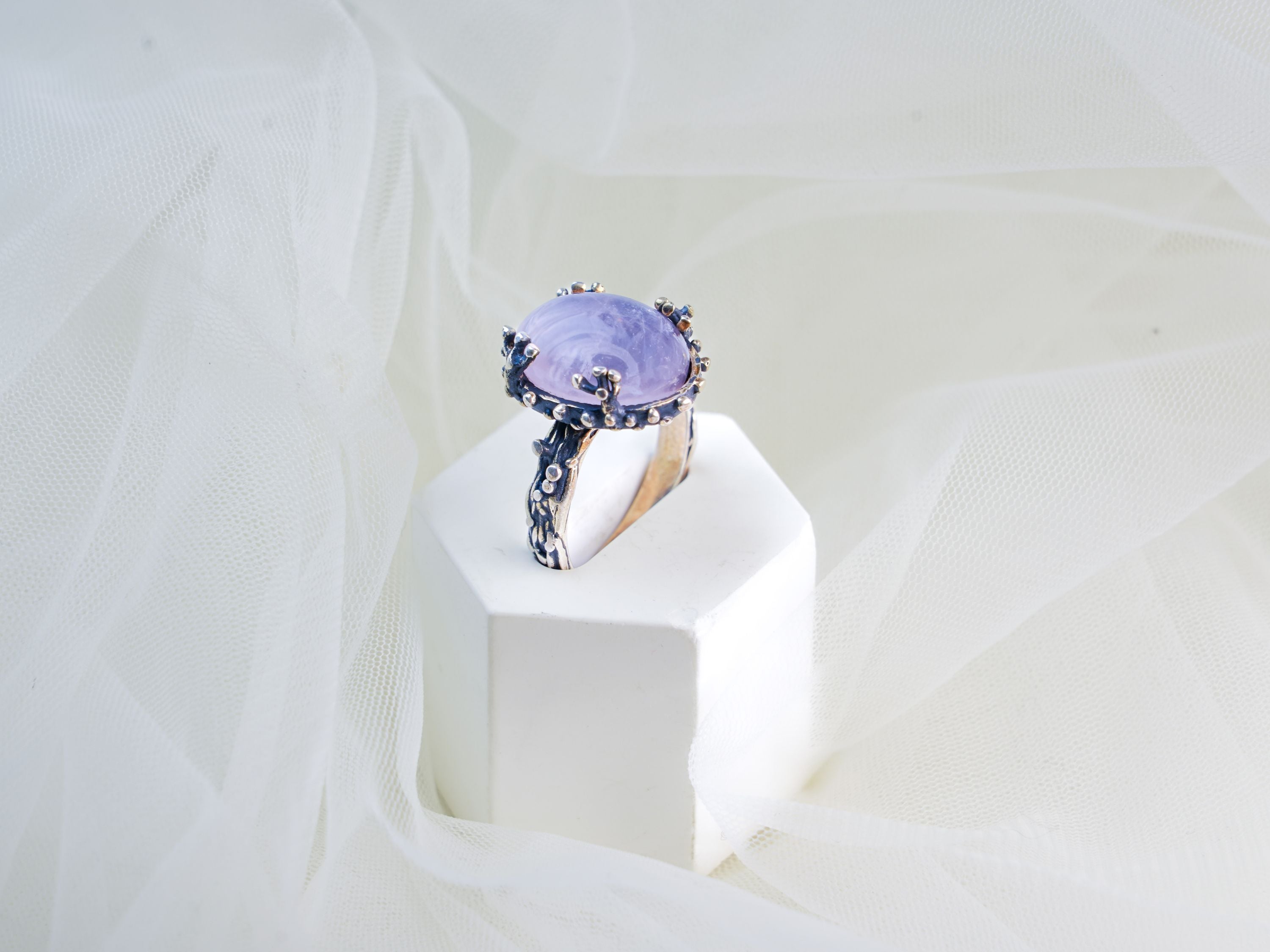 rose quartz ring soft romantic jewelry pink gemstone elegant style