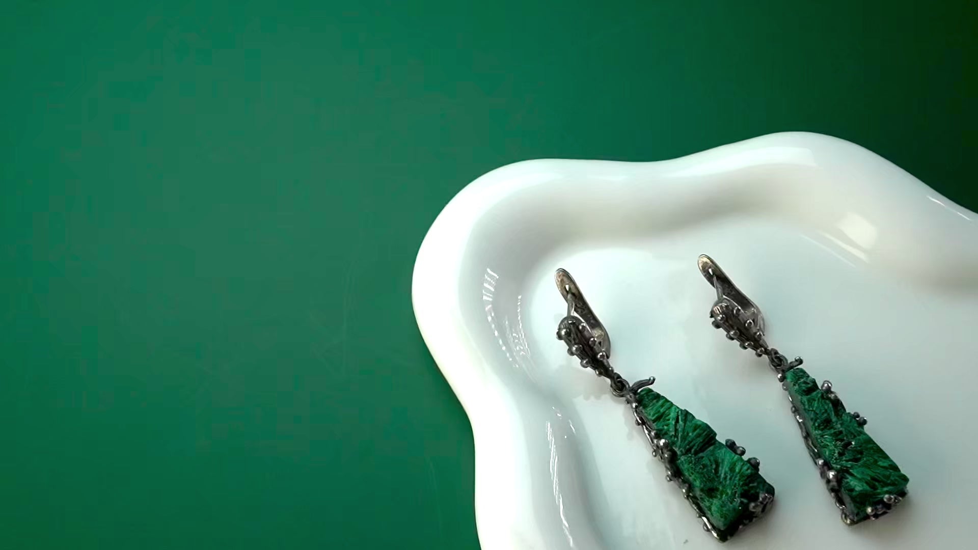 long malachite drop earrings green gemstone dangle earrings sterling silver movement